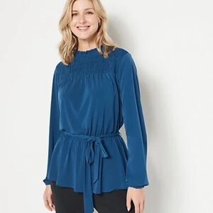 GIRL WITH CURVES Knit Smocked Neck Tunic A523245